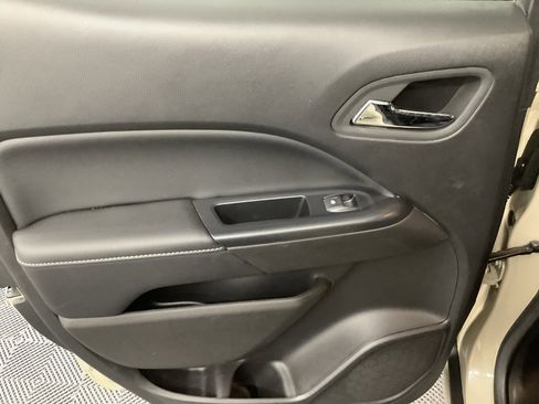 Used 2022 GMC Canyon Elevation w/ Trailering Package image 5