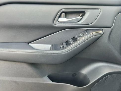 New 2026 Nissan Rogue SV image 17