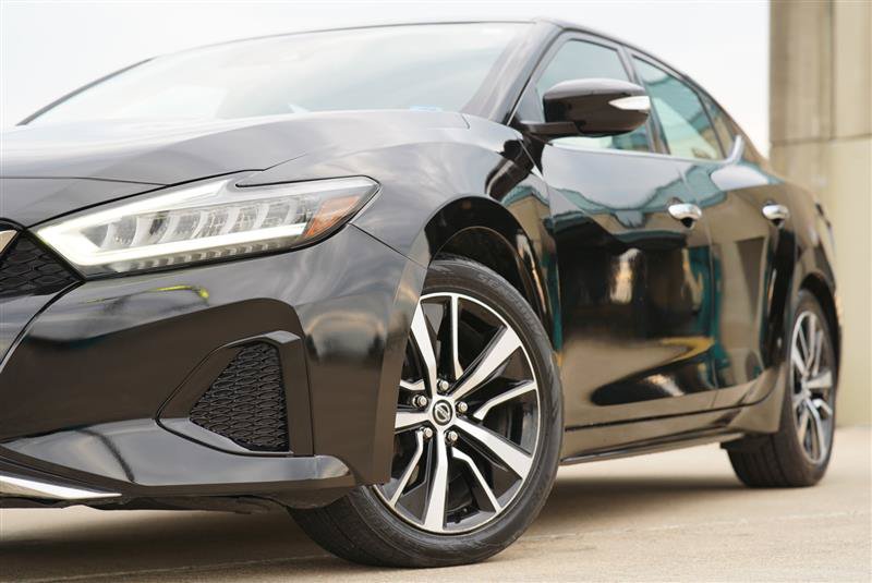 Used 2021 Nissan Maxima 3.5 SV w/ Floor Mat Group FWD image 11