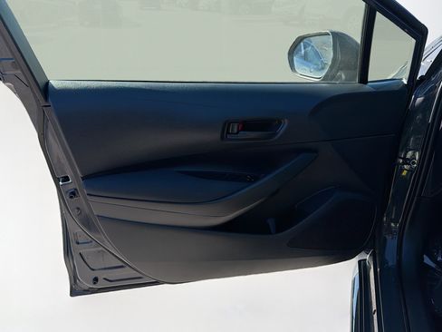 Used 2024 Toyota Corolla LE image 19