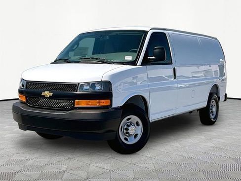 New 2026 Chevrolet Express 2500 w/ Driver Convenience Package RWD image 3