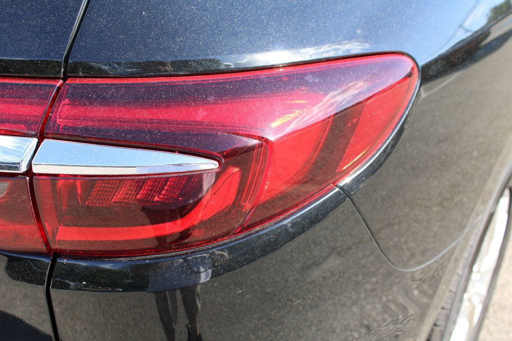 Used 2019 Buick Enclave Essence FWD image 10