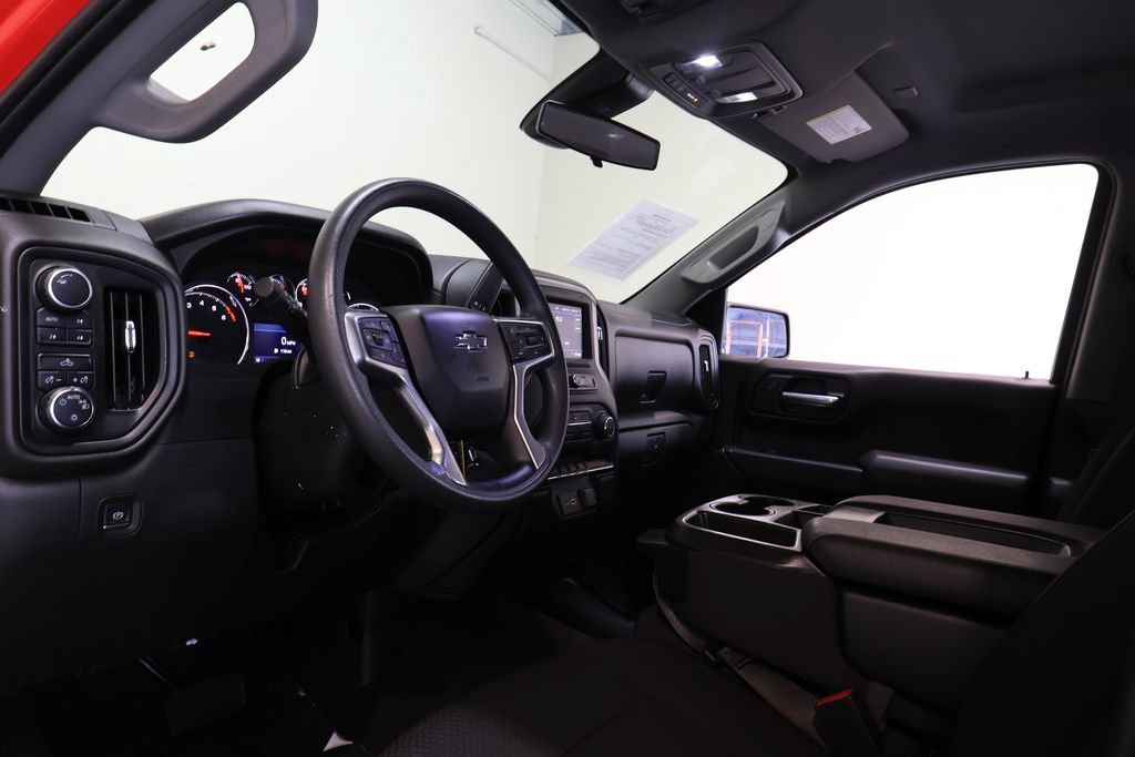 Used 2021 Chevrolet Silverado 1500 Custom Trail Boss w/ Safety Confidence Package AWD/4WD image 17