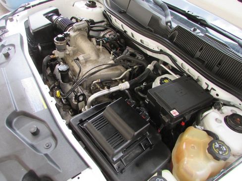 Used 2007 Pontiac Torrent 2WD w/ Preferred Package image 15