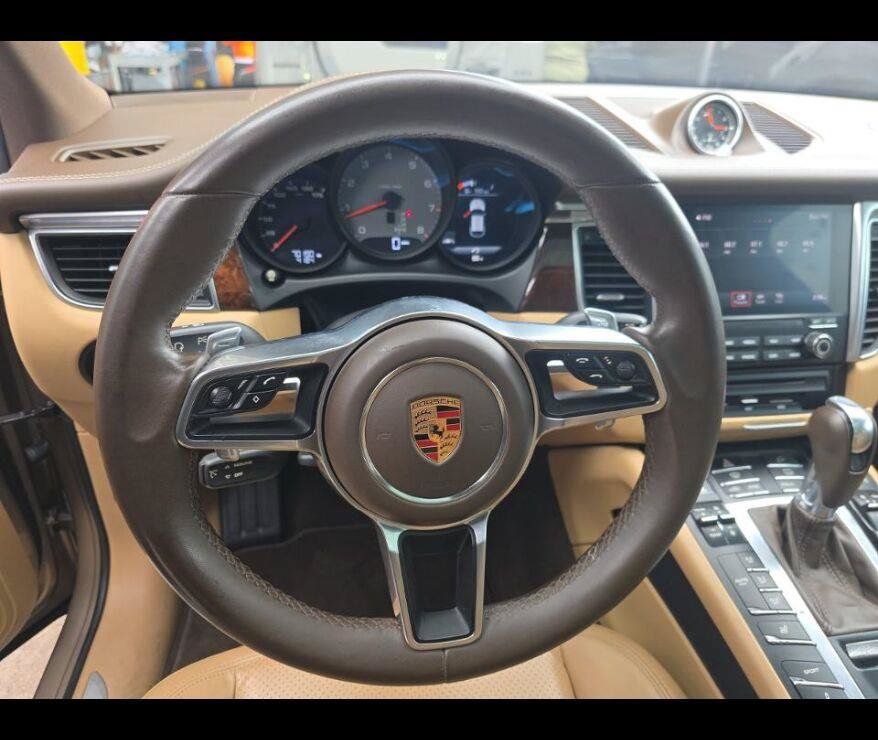 Used 2018 Porsche Macan S AWD/4WD image 4