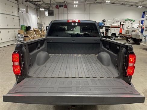 Used 2018 Chevrolet Silverado 1500 LT w/ All Star Edition image 23