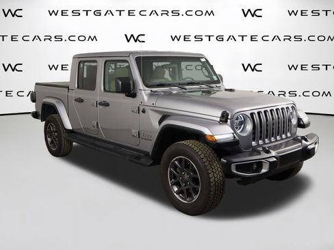 Used 2020 Jeep Gladiator Overland w/ LED Lighting Group image 40