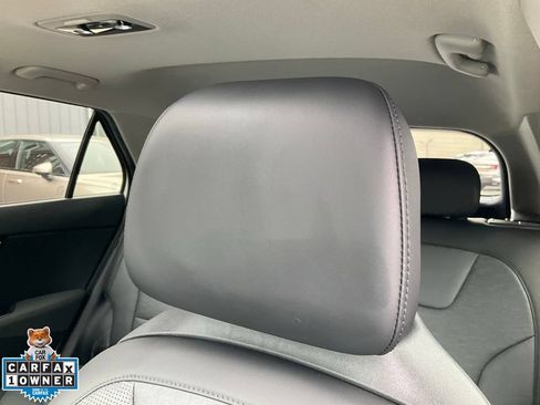Used 2023 Kia Niro Wave FWD image 18