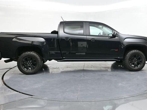 Used 2022 GMC Canyon AT4 w/ Driver Alert Package image 6