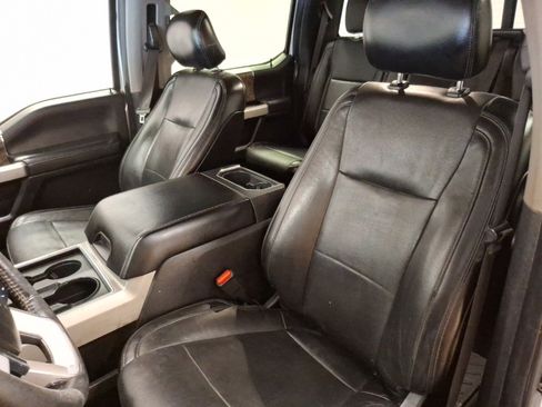 Used 2017 Ford F250 Lariat w/ Lariat Value Package image 16