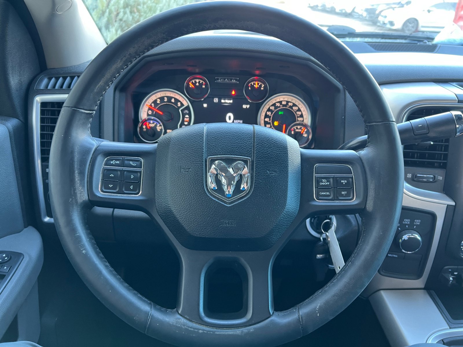Used 2017 RAM 2500 SLT AWD/4WD image 9