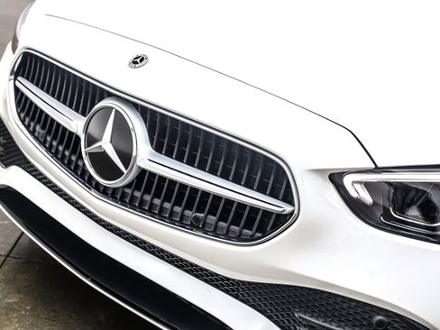 New 2026 Mercedes-Benz C 300 Sedan image 13