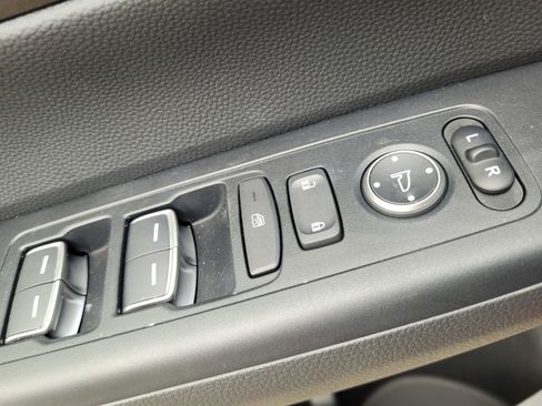 Used 2024 Honda CR-V Sport Touring image 23