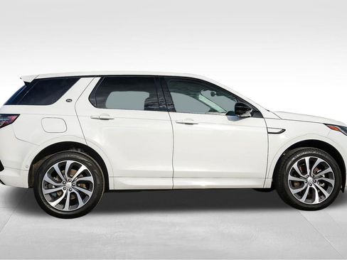Used 2024 Land Rover Discovery Sport S image 4