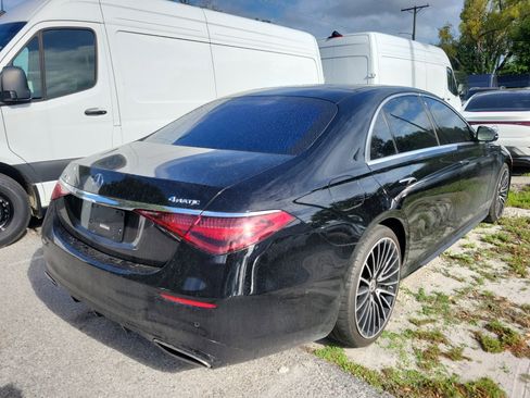 Used 2021 Mercedes-Benz S 580 4MATIC Sedan image 3