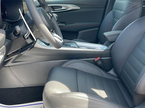 New 2024 Dodge Hornet R/T Plus w/ R/T Blacktop Package image 26