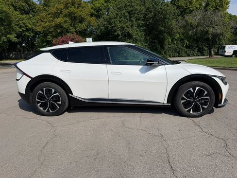 Used 2023 Kia EV6 Wind w/ Wind Technology Package AWD/4WD image 3