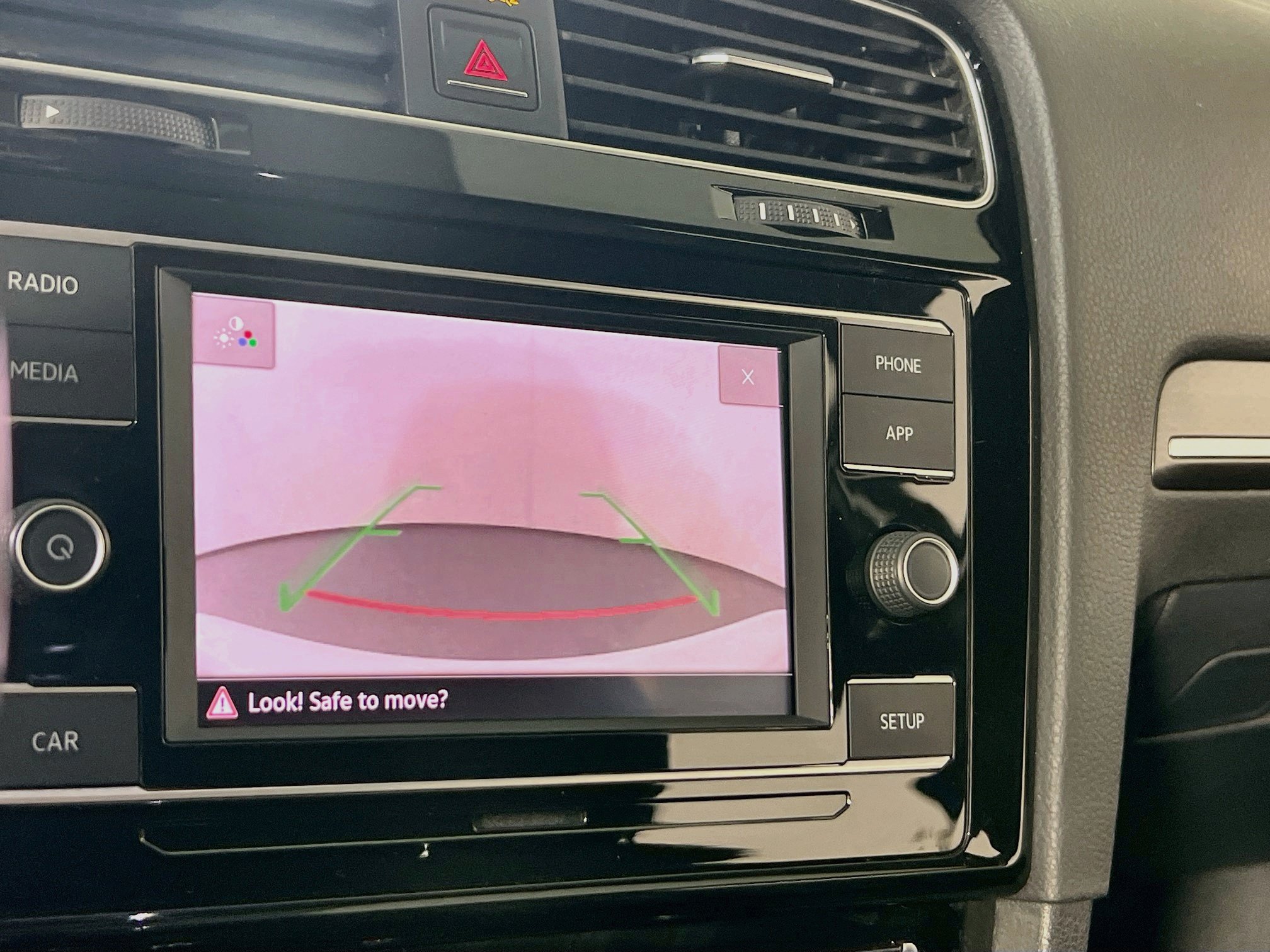 Used 2018 Volkswagen GTI S FWD image 13