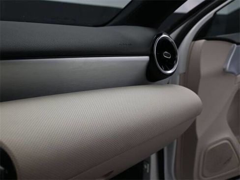 Used 2019 Mercedes-Benz A 220 image 10