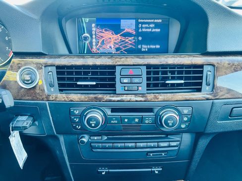 Used 2009 BMW 328i Sedan RWD image 22