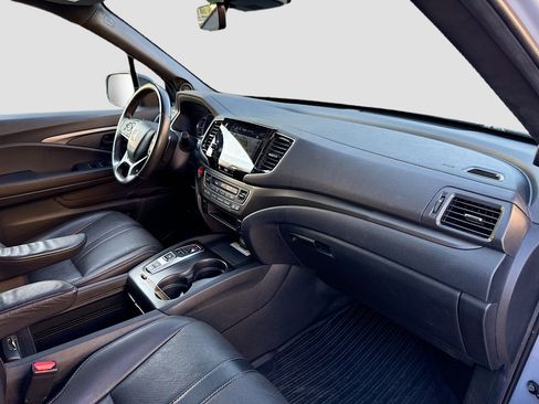 Used 2022 Honda Pilot TrailSport image 33