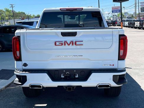 New 2026 GMC Sierra 1500 AT4 w/ AT4 Premium Package image 4