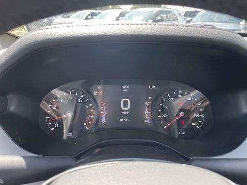 Used 2026 Jeep Compass Limited AWD/4WD image 30