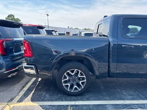 Used 2026 RAM 1500 Laramie AWD/4WD image 7