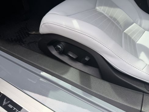 Used 2025 Chevrolet Corvette Stingray Preferred Cpe w/ Z51 Performance Package image 15