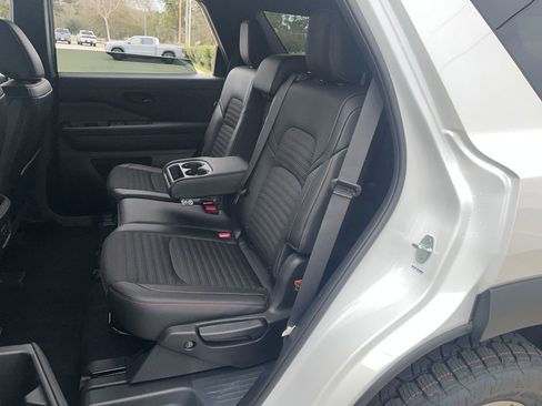 New 2026 Nissan Pathfinder Rock Creek image 20