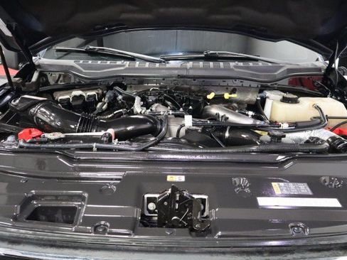 Used 2017 Ford F250 Lariat w/ Chrome Package AWD/4WD image 84