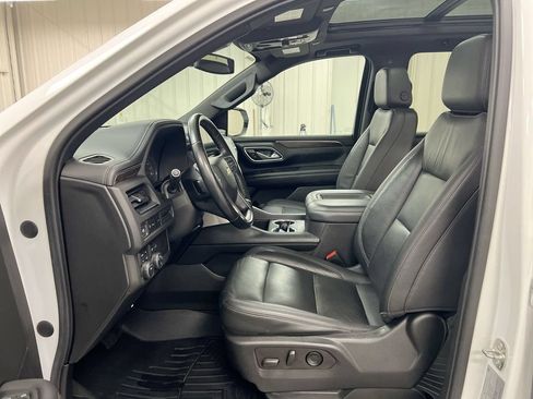 Used 2021 Chevrolet Suburban LT AWD/4WD image 20