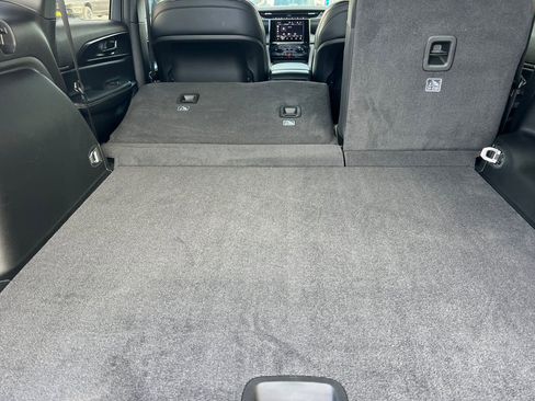 New 2025 Jeep Grand Cherokee Altitude image 13