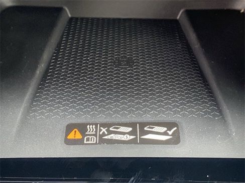 New 2026 Chevrolet Traverse RS w/ LPO, Floor Liner Package image 19