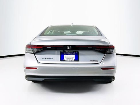 Used 2025 Honda Accord LX image 15