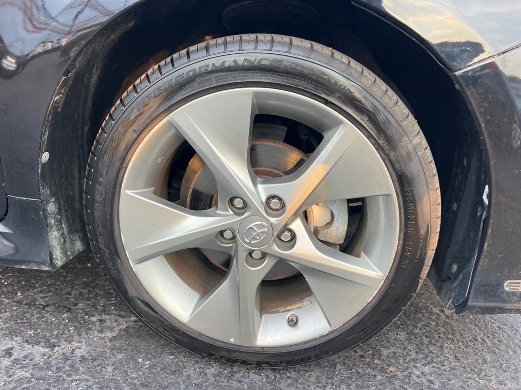 Used 2012 Toyota Camry SE w/ Leather Pkg FWD image 42