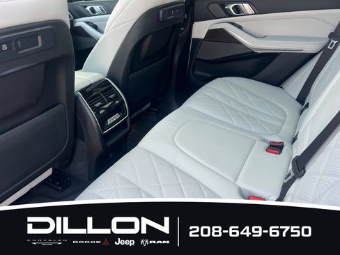 Used 2023 BMW X5 xDrive40i AWD/4WD image 15