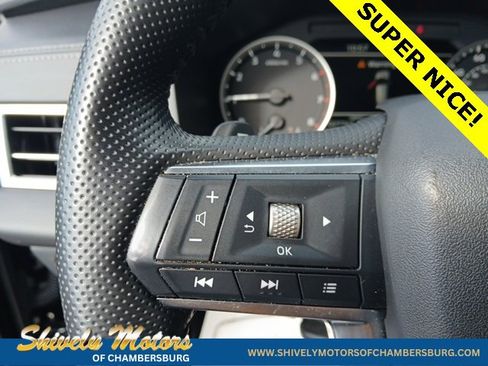 Used 2024 Mitsubishi Outlander SE image 28