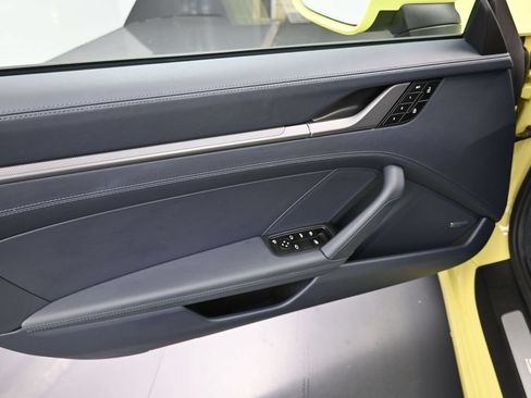 Certified 2025 Porsche 911 Carrera RWD image 21