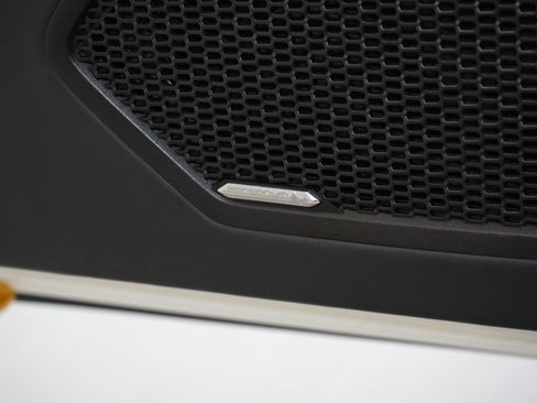 Used 2019 Lamborghini Huracan LP 580-2 RWD image 22