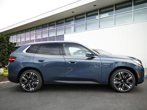 New 2026 BMW X3 xDrive30 w/ Premium Package AWD/4WD image 4