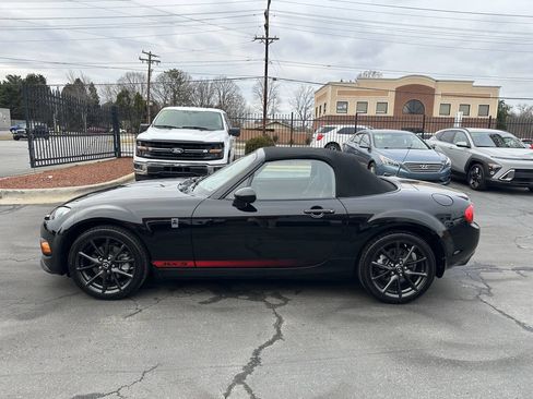 Used 2014 MAZDA MX-5 Miata Club image 8