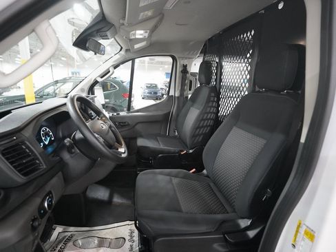 Used 2024 Ford Transit 250 Low Roof AWD w/ Exterior Upgrade Package image 7
