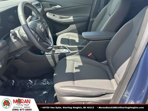 Certified 2024 Buick Encore GX Preferred w/ Comfort Package FWD image 17