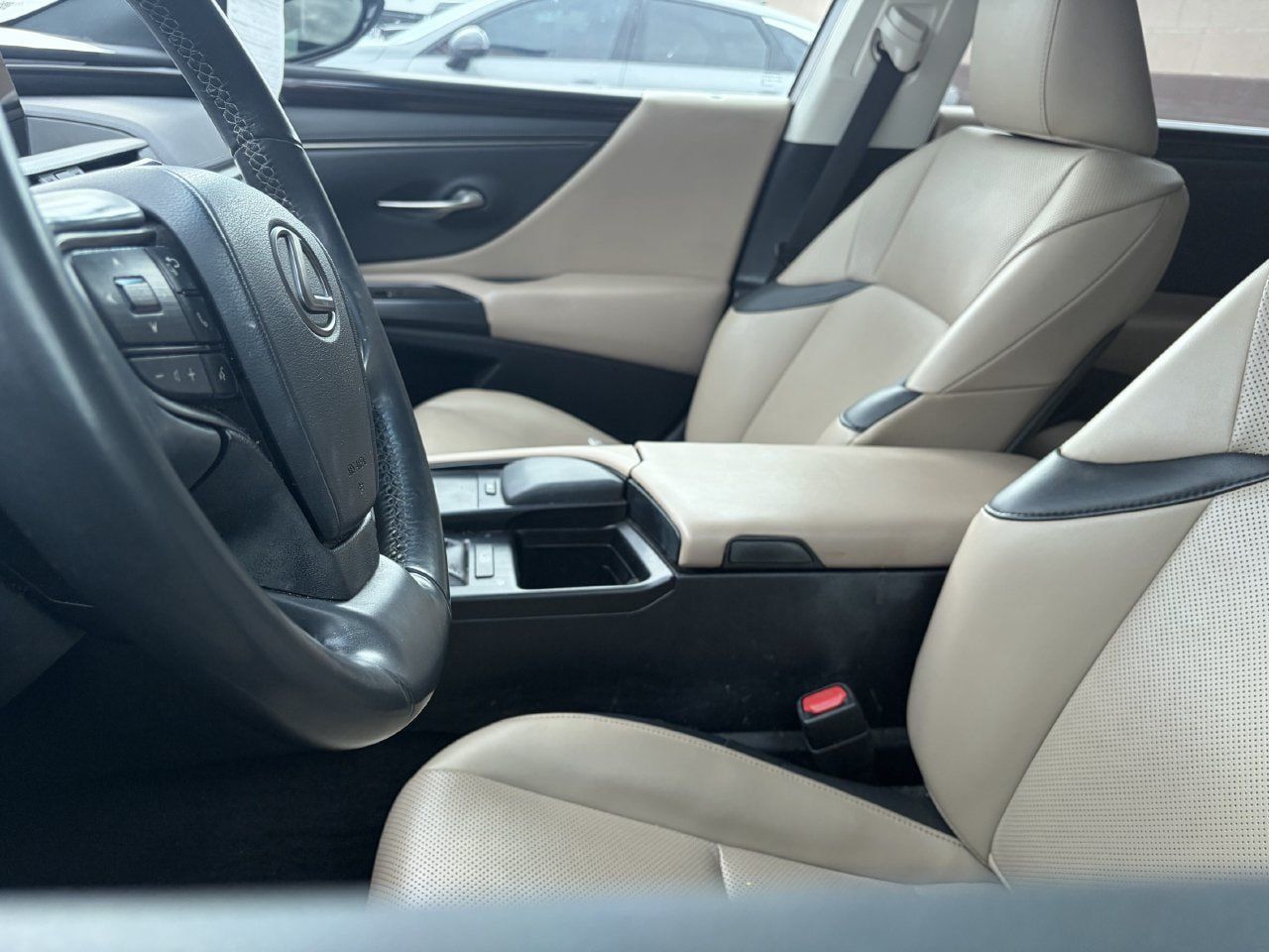 Used 2021 Lexus ES 350 w/ Premium Package FWD image 7