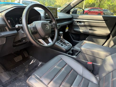 Certified 2025 Honda CR-V Sport-L image 21