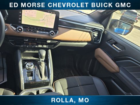 Used 2024 GMC Canyon AT4 image 26