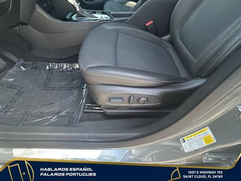 Certified 2023 Buick Encore GX Select w/ Safety Package II FWD image 15