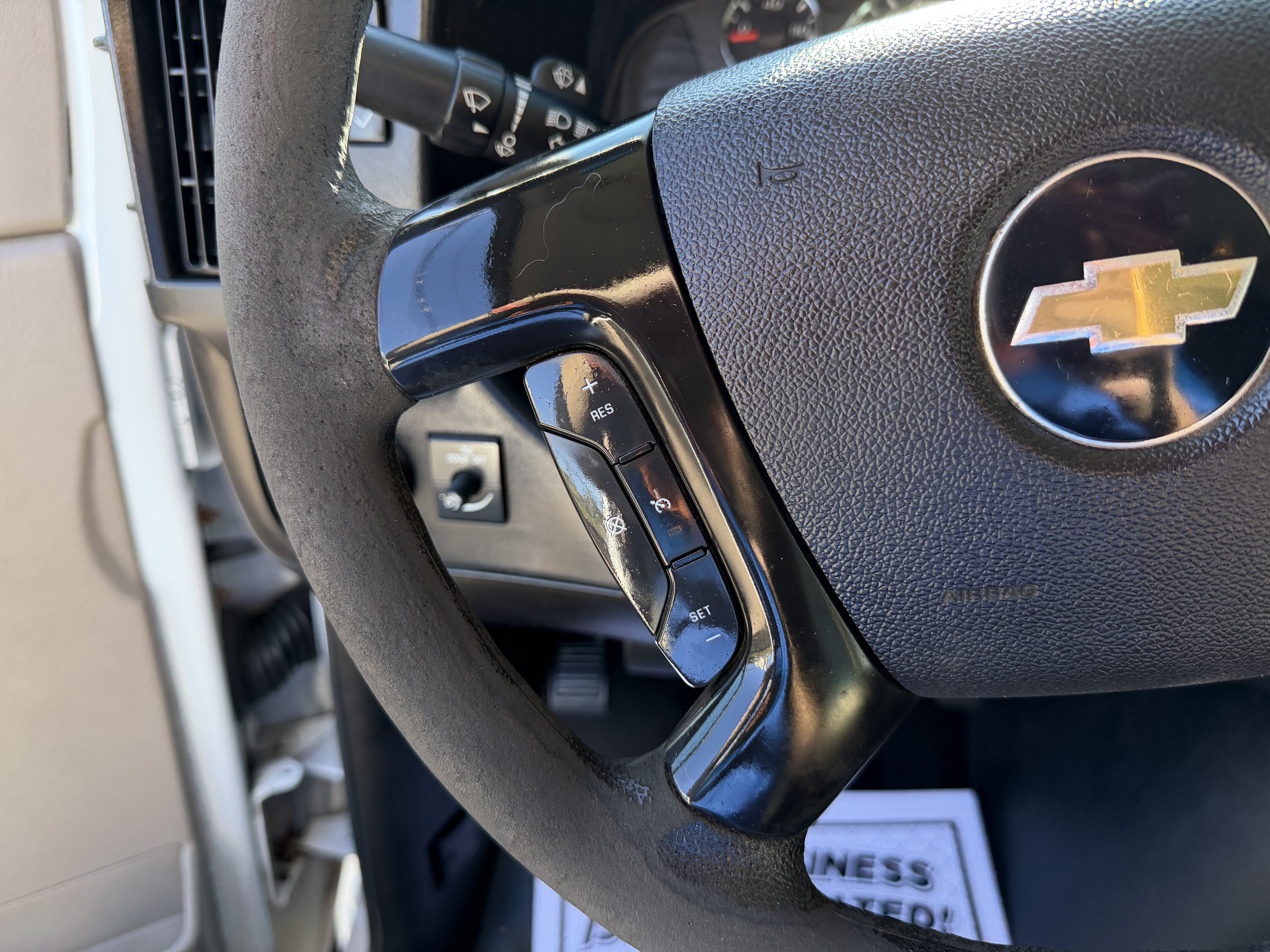 Used 2014 Chevrolet Express 2500 RWD image 15