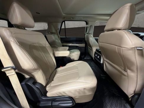 Certified 2022 Ford Expedition Limited AWD/4WD image 21